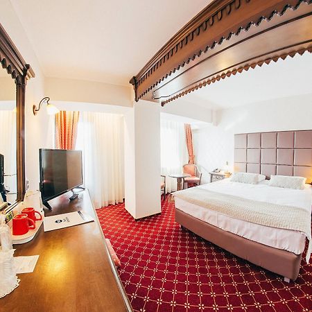 Best Western Bucovina Club De Munte กูรา ฮูมอรูลุย ภายนอก รูปภาพ