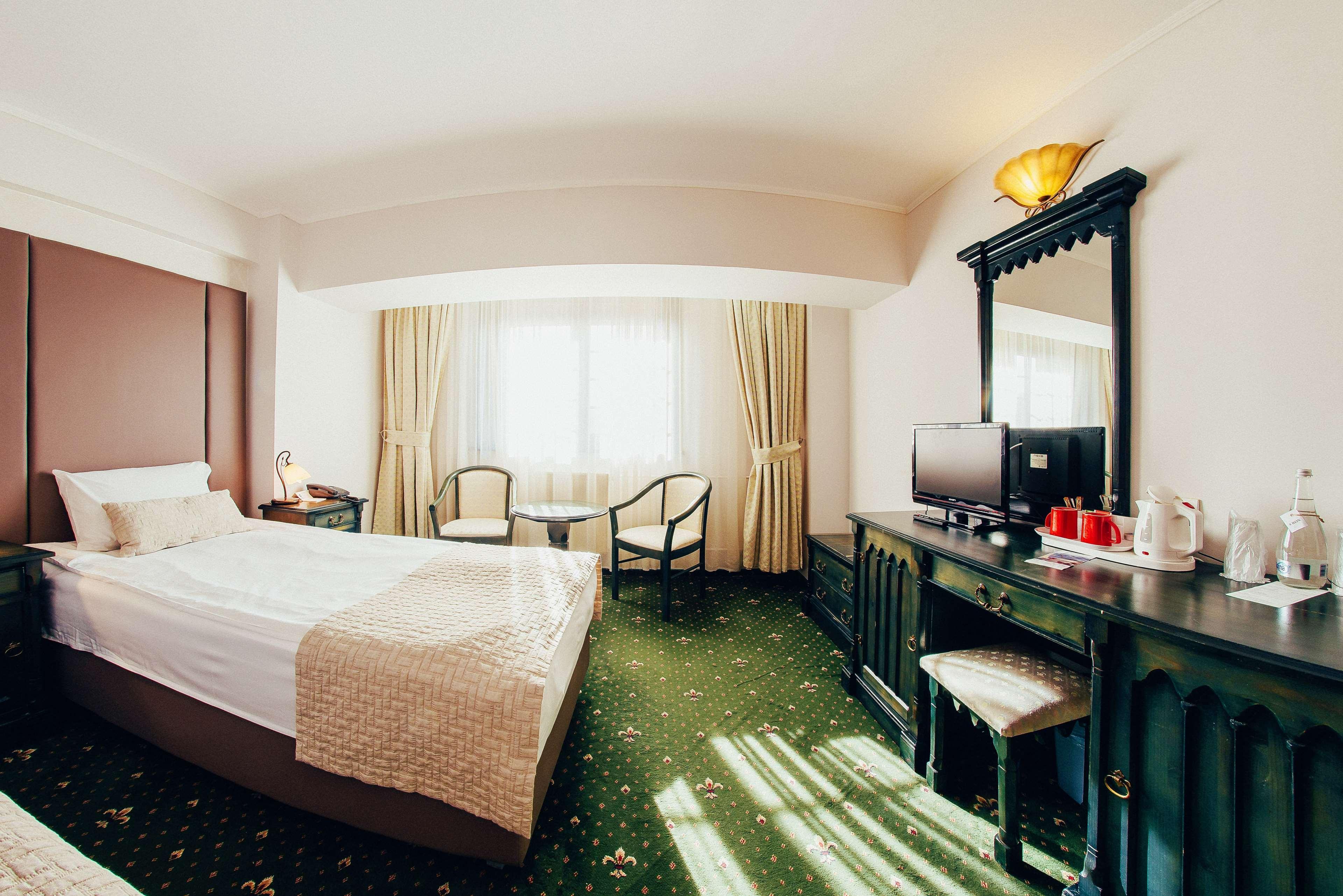 Best Western Bucovina Club De Munte กูรา ฮูมอรูลุย ภายนอก รูปภาพ