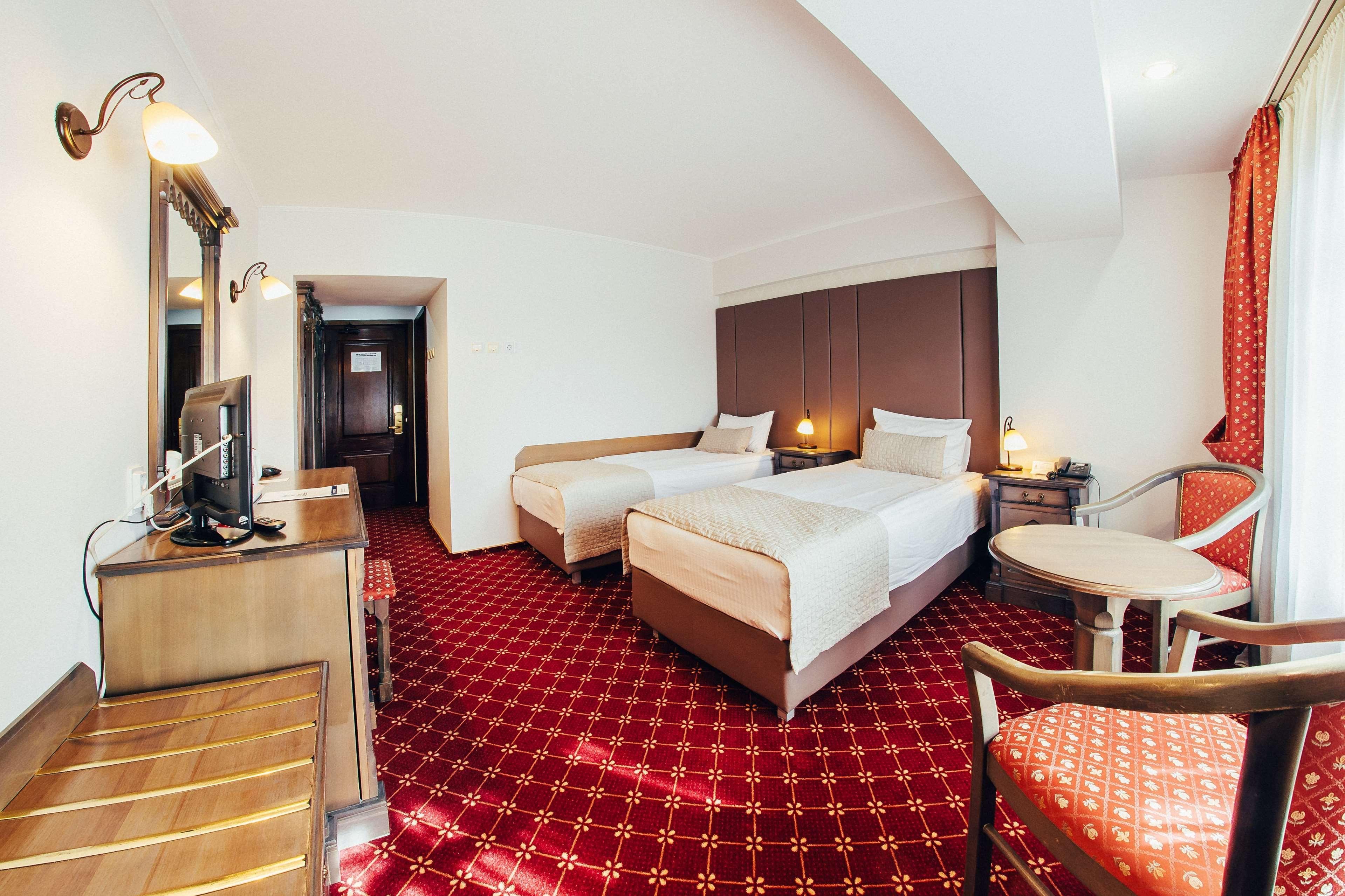 Best Western Bucovina Club De Munte กูรา ฮูมอรูลุย ภายนอก รูปภาพ