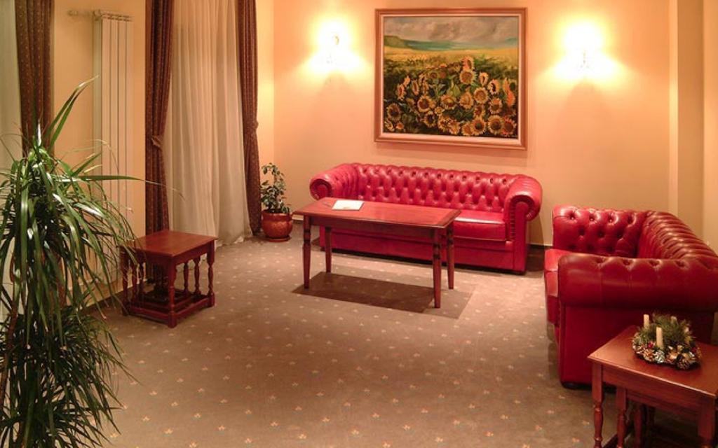 Best Western Bucovina Club De Munte กูรา ฮูมอรูลุย ภายนอก รูปภาพ