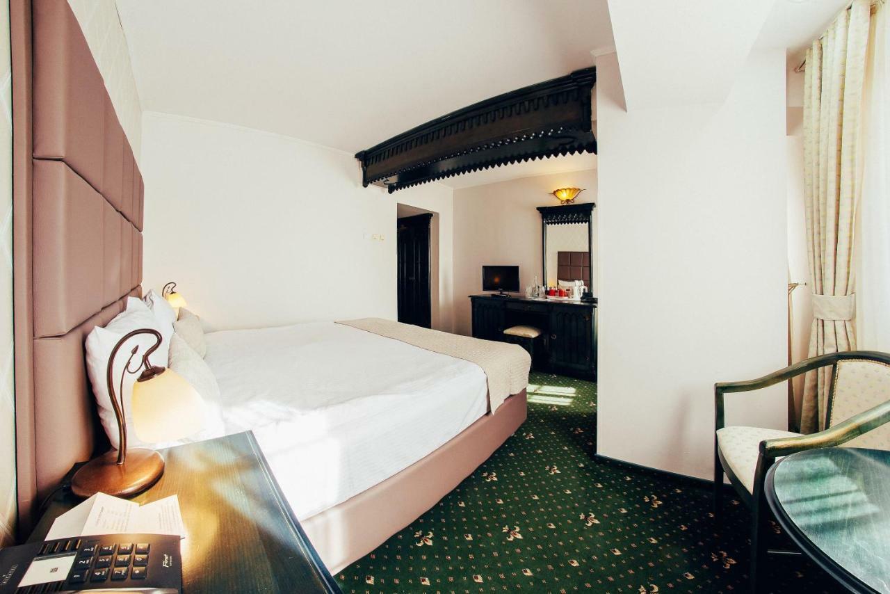 Best Western Bucovina Club De Munte กูรา ฮูมอรูลุย ภายนอก รูปภาพ